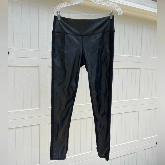 Athleta Pants - Athleta Leggings